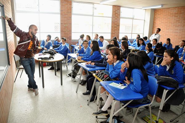 Los docentes del magisterio se preguntan si hay condiciones  adecuadas en los colegios públicos de Bogotá para la implementación de una jornada única - Foto: Personería de  Bogotá
