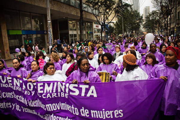 El encuentro feminista latinoamericano terminó con una marcha por las calles de Bogotá, el 25 de noviembre, Día Internacional Contra la Violencia Hacia la Mujer - Foto: Sissela Nordling