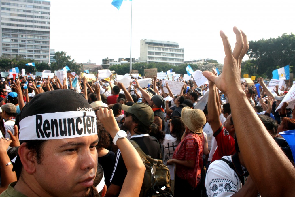 Protestas por corrupción en Guatemala - Foto: Surizar