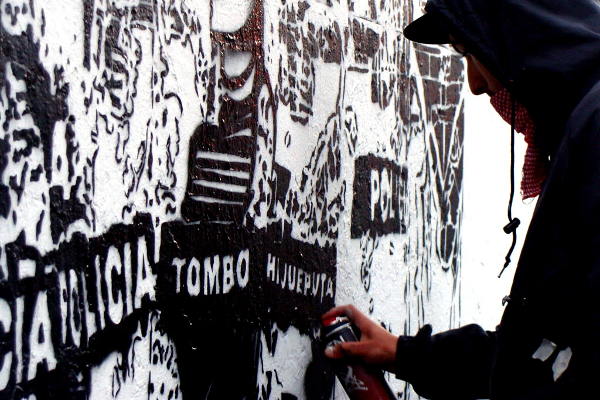 Mural del colectivo Beligerarte contra la brutalidad policial - Foto: Camila Ramírez.