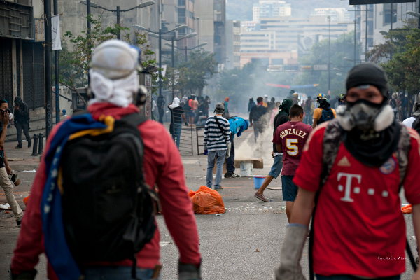 Las protestas violentas y el sabotaje económico han sido dos poderosas herramientas de la derecha del continente contra los gobiernos progresistas. Foto: Ernesto Che Mercado Jones.