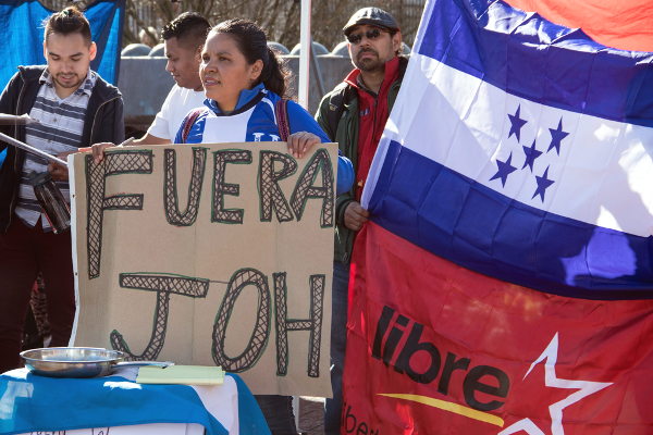 Solidaridad con Honduras. Foto: Peg Hunter.