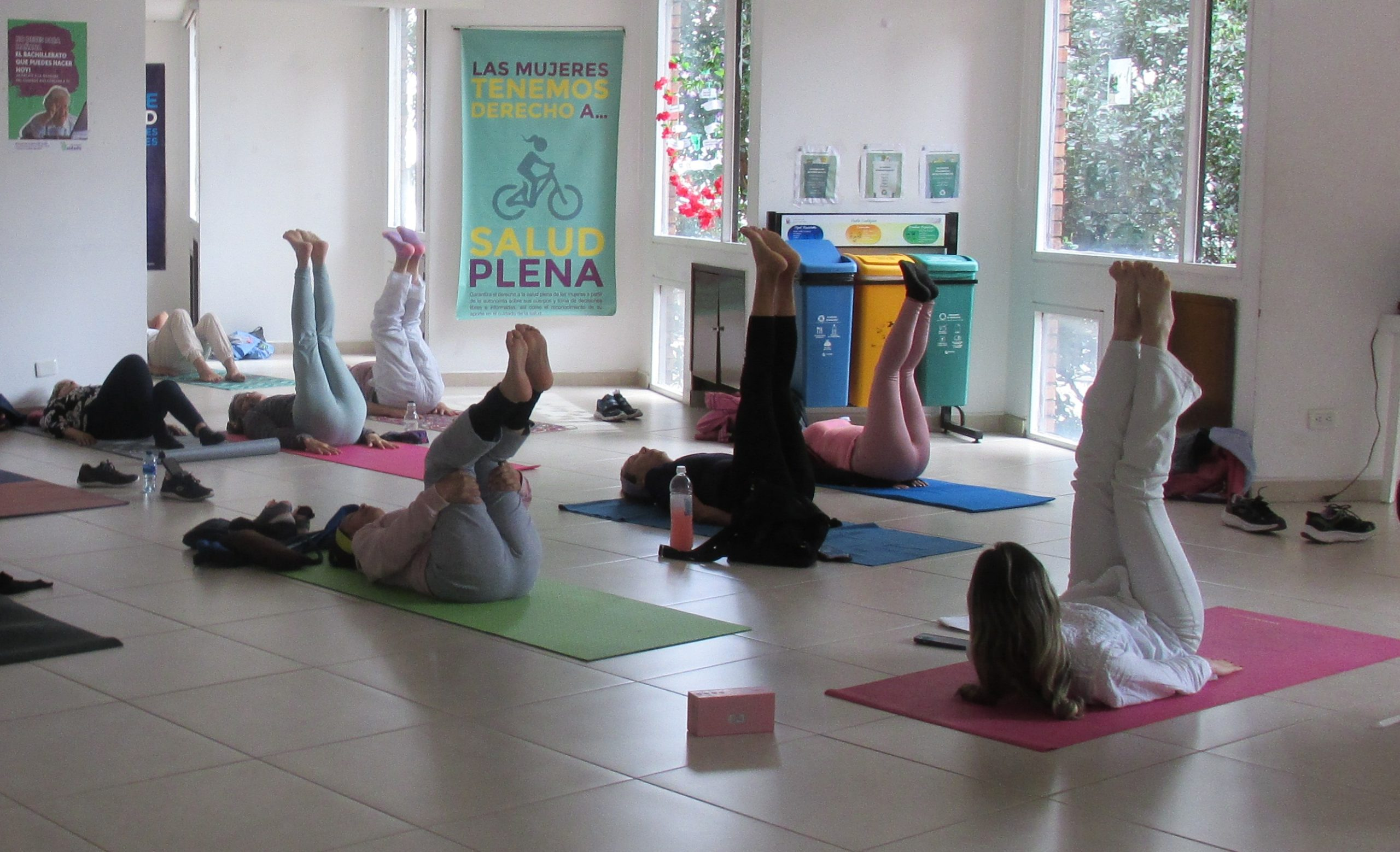 Yoga in Manzana Centro 2 - Photo: Camila Ramirez