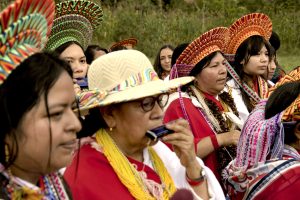 Mujeres Kamëntšá defienden el amazonas de la fiebre del cobre